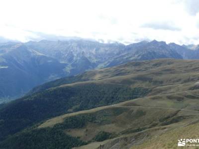 Valle Aran-Aigüestortes,San Mauricio:senderismo de montaña rutas de senderismo por españa senderismo